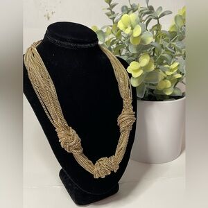 WOMEN'S GOLD KNOT NECKLACE with lobster clasp 18'